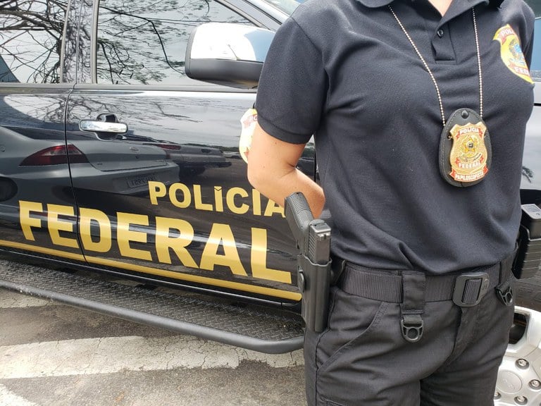 As oportunidades são para nível médio e superior