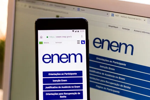 O Ministério da Educação (MEC), por meio do Inep, prorrogou o prazo para os estudantes solicitarem a isenção da taxa de inscrição do Enem 2025.