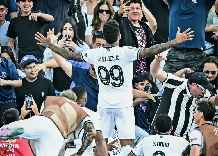 Botafogo vence o Paris Saint-Germain em jogo histórico no Mundial de Clubes