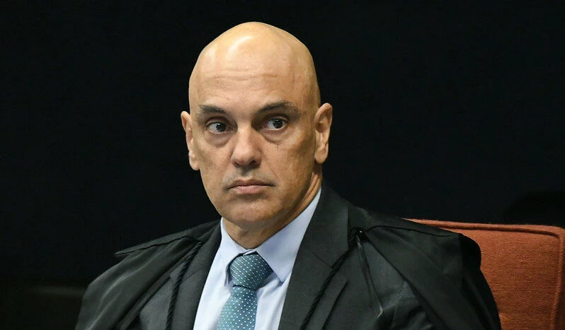 O ministro Alexandre de Moraes, do Supremo Tribunal Federal (STF), determinou que o Google envie à Corte informações sobre quem publicou uma cópia da minuta do golpe em um domínio público na internet.