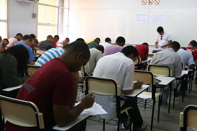 lei que amplia cotas em concursos públicos federais para 30%