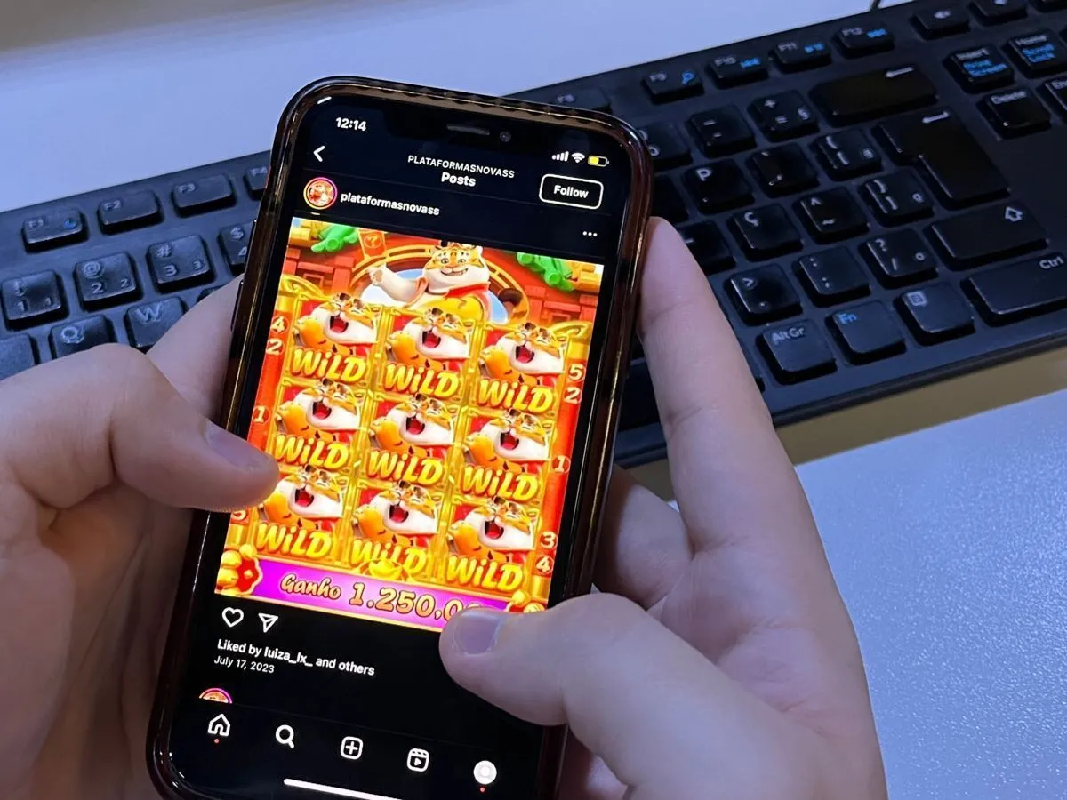 Justiça autoriza bloqueio de R$ 11 milhões de influenciadores envolvidos em divulgação do jogo do Tigrinho