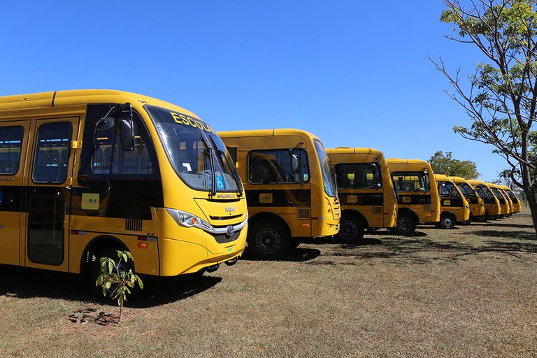Maranhão lidera seleção para ônibus escolares no Novo PAC