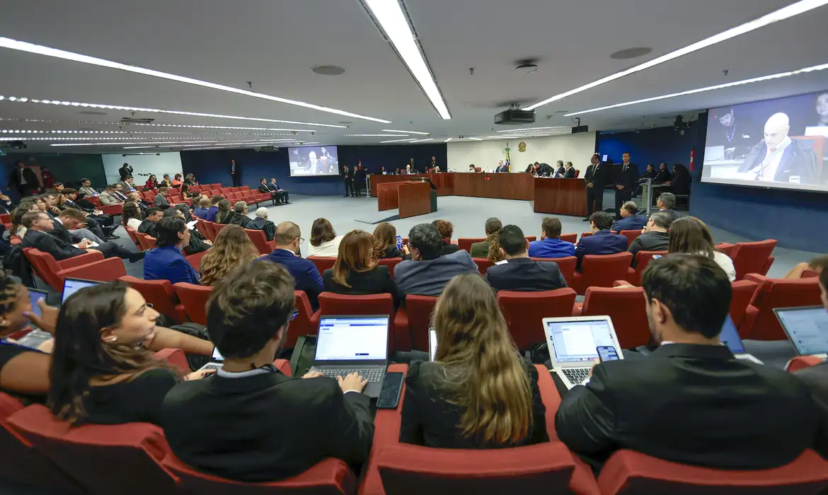 STF retoma depoimentos de testemunhas do plano de golpe nesta segunda (14)