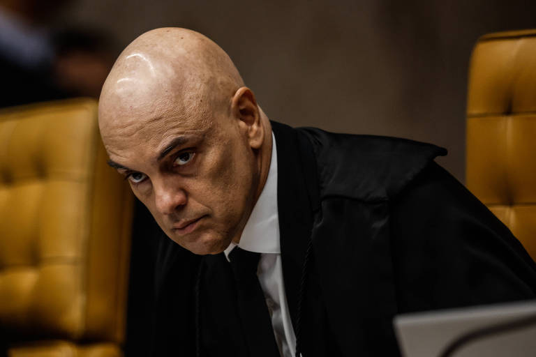 Moraes faz “seguro anti-vista” para julgamento de Bolsonaro