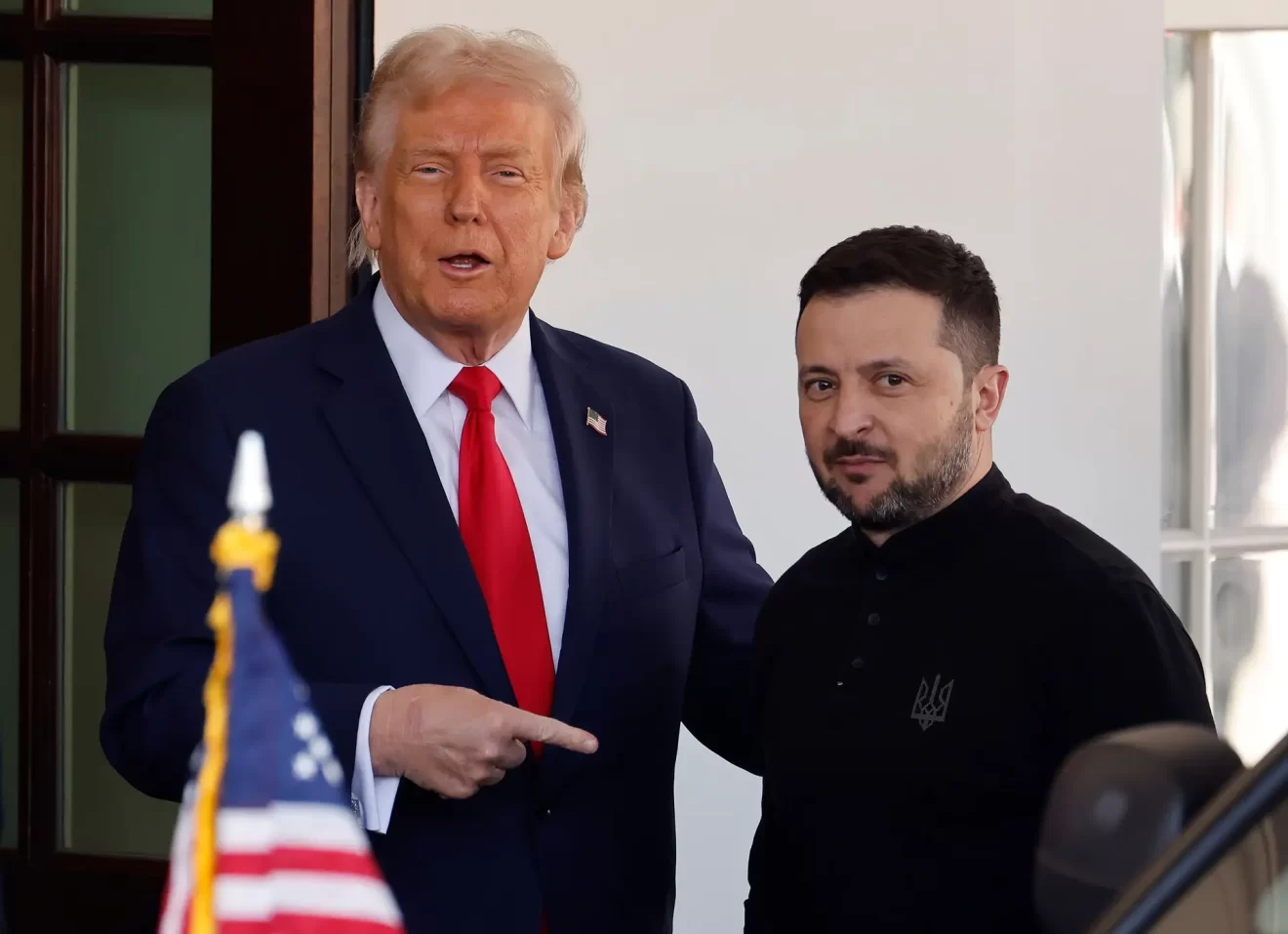 O presidente dos Estados Unidos, Donald Trump, recebe nesta segunda-feira (18), o ucraniano Volodymyr Zelensky na Casa Branca