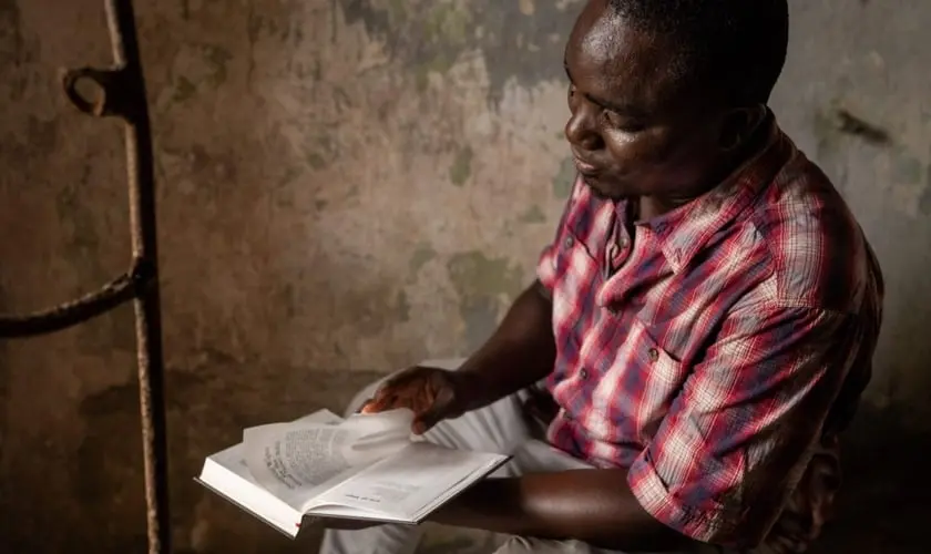 Após sonhar com Jesus, muçulmano abandona o Islã e se torna evangelista na Libéria