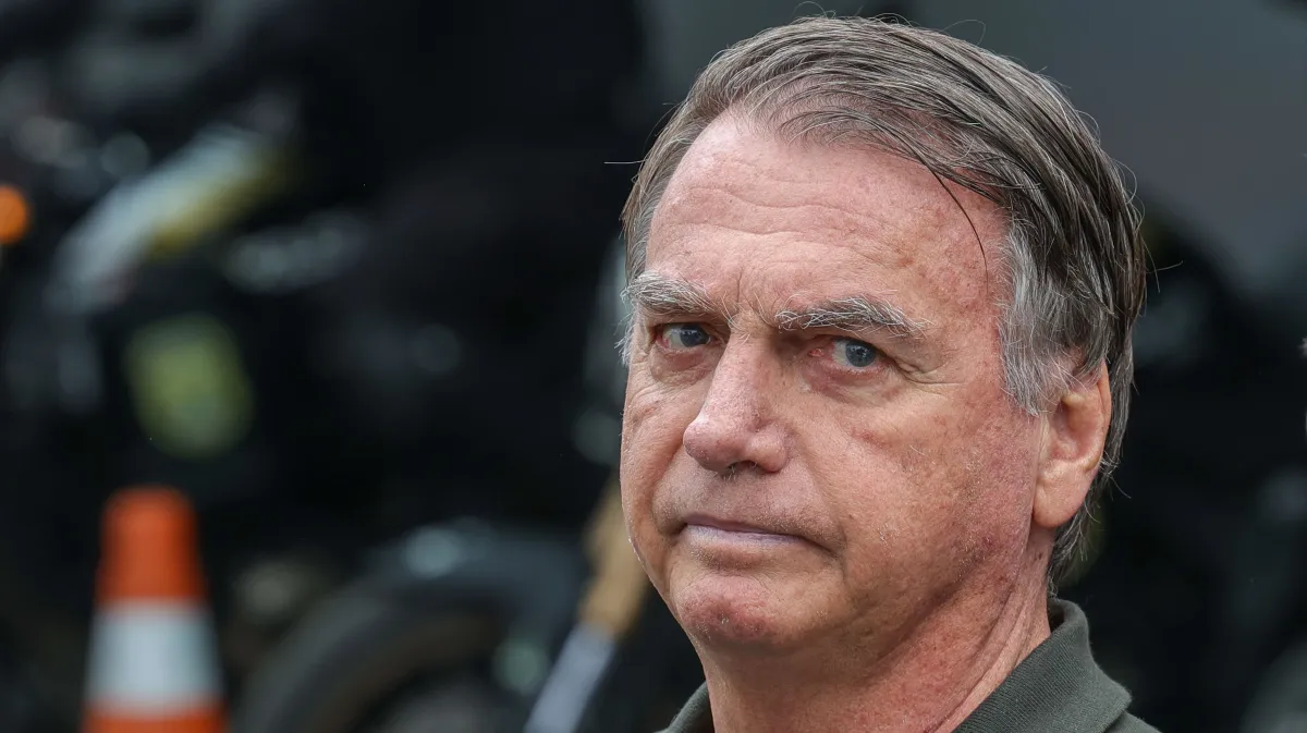 Laudo de Bolsonaro indica câncer de pele, diz médico