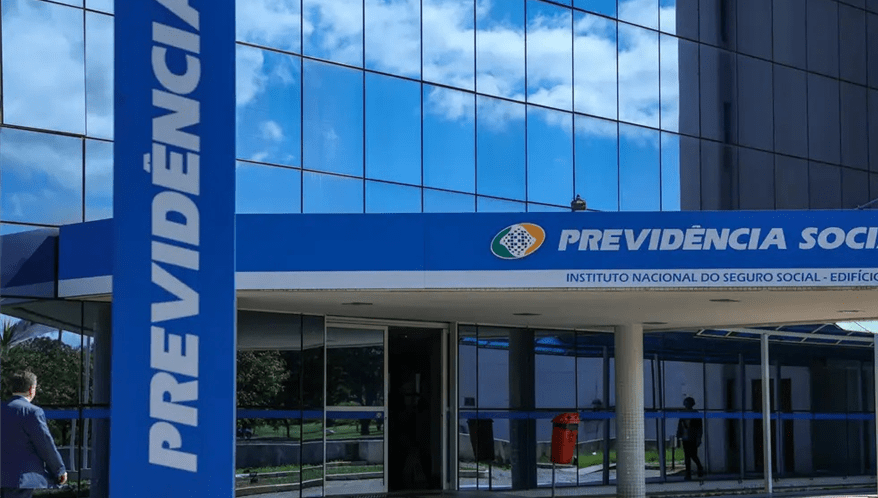 Câmara aprova projeto que proíbe cobranças sindicais na folha de aposentados do INSS