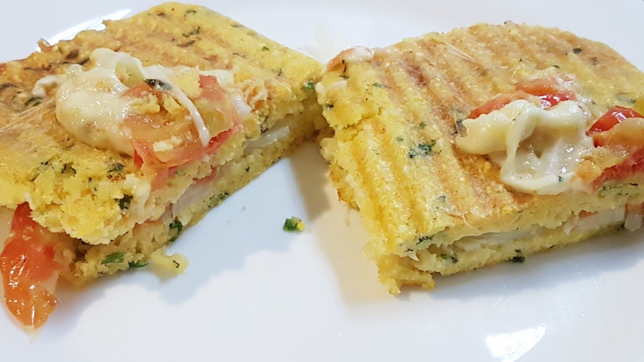 Pão de cuscuz na frigideira