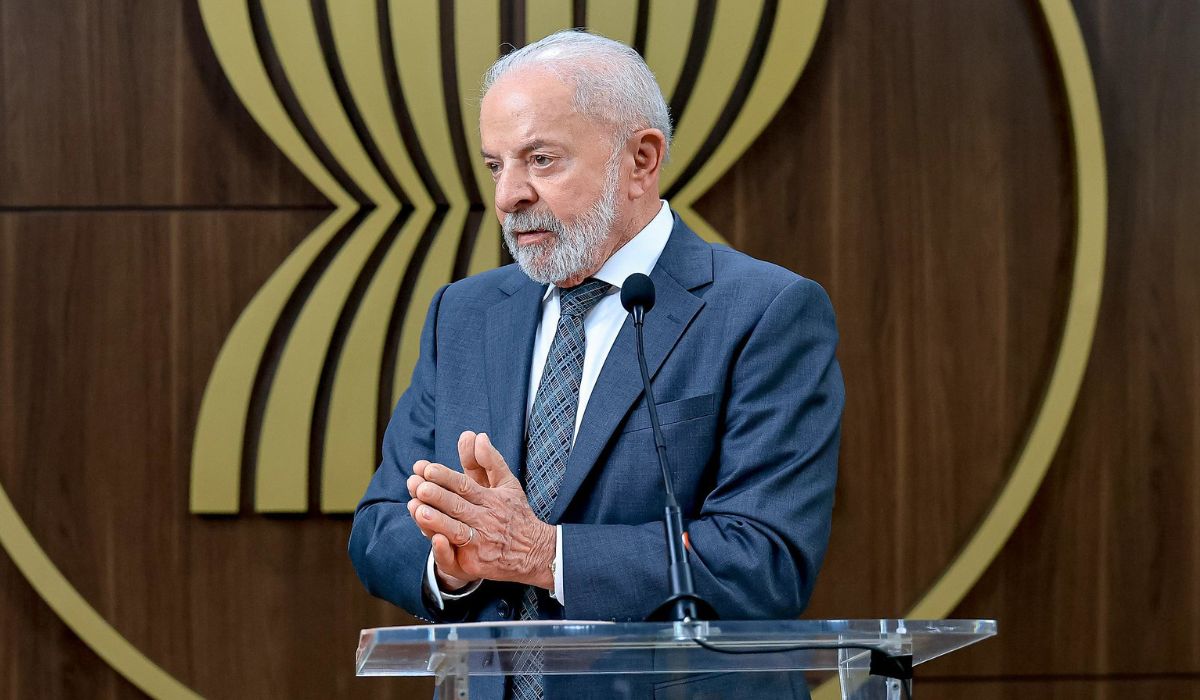 Lula reverte a lógica do narcotráfico: “traficantes são vítimas dos usuários também”