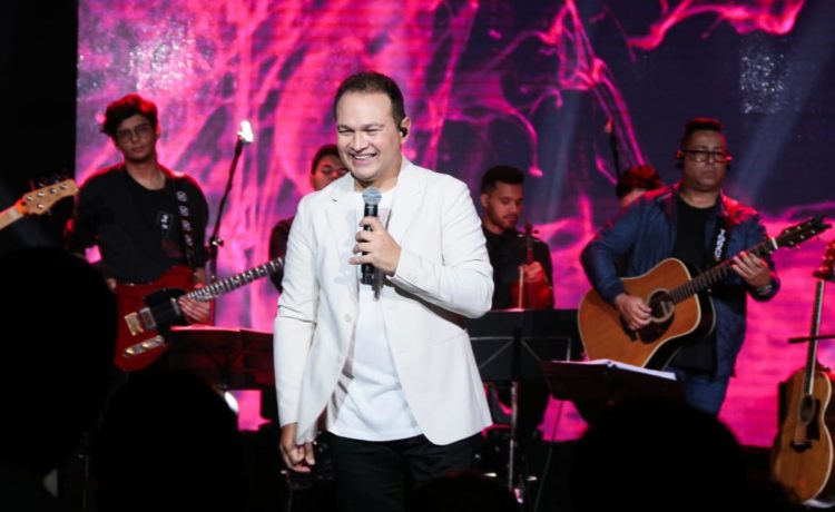 Davi Sacer apresenta o single e clipe de “Maior Valor” pela Universal Music Cristian Group