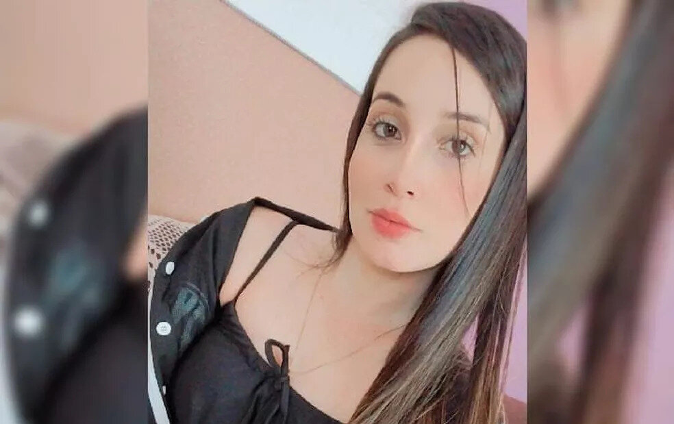 Paciente de 28 anos morre após implante de silicone em SP