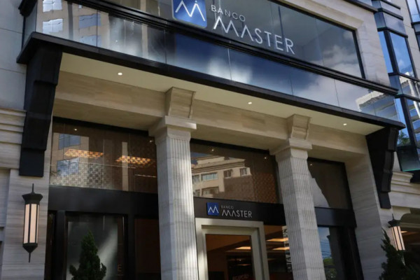 BC abre investigação interna para apurar condução do caso Master