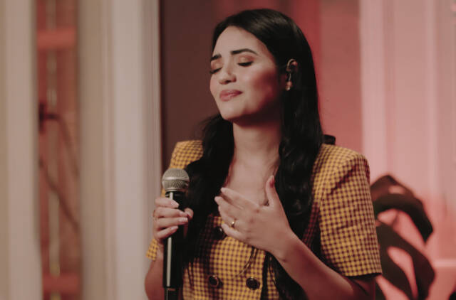 Nicoli Francini lança clipe gravado ao vivo no Rio de Janeiro