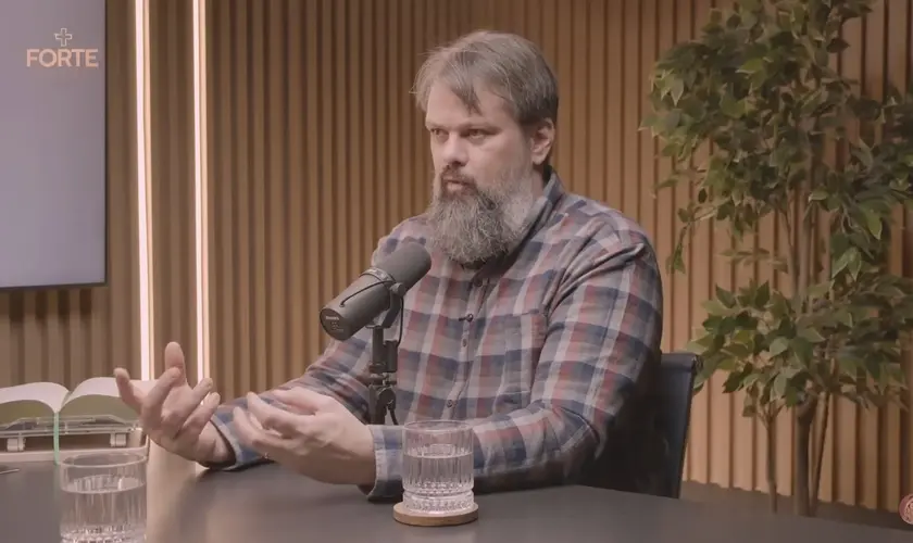 De ateu a teólogo: Tassos Lycurgo diz que passou a crer em Deus após perder filha