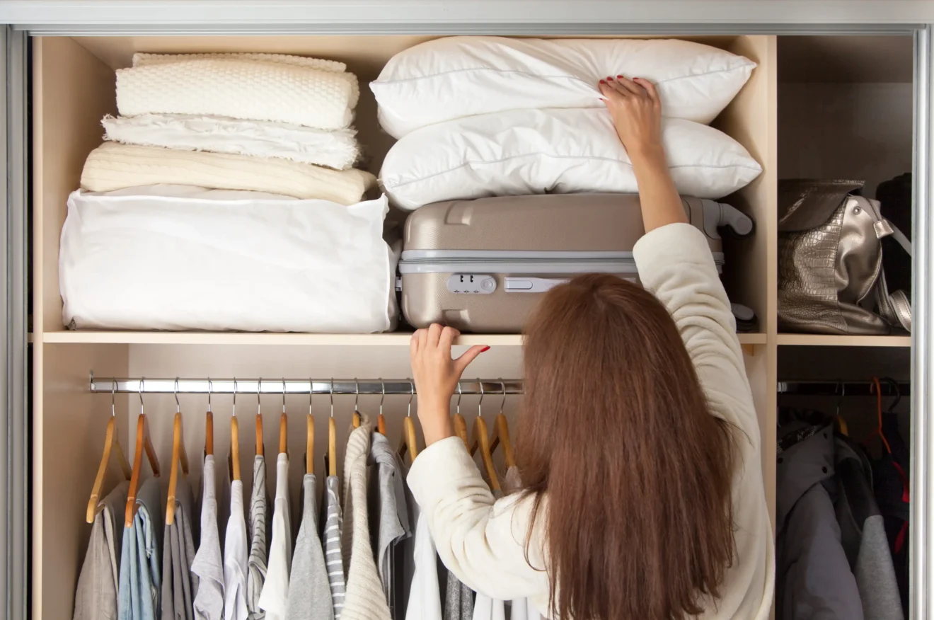 Como acabar com o mofo no guarda-roupas