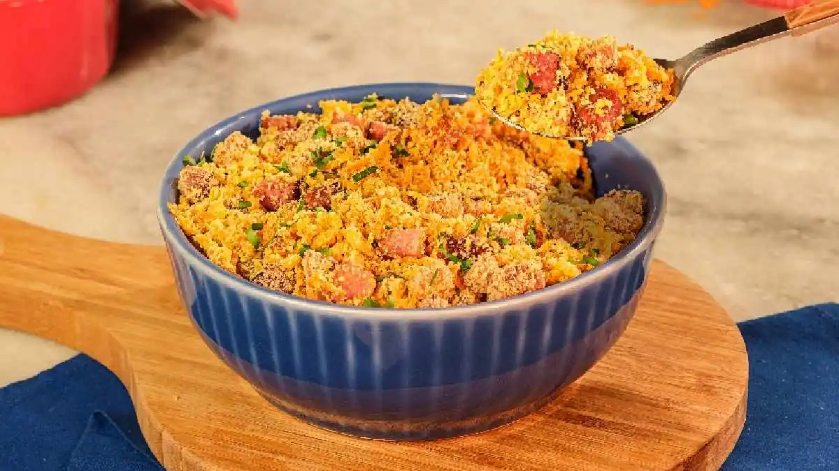 Farofa de milho crocante