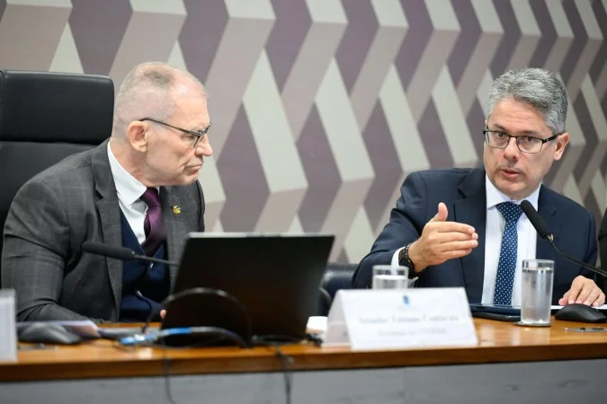 CPI do Crime dá início a última sessão com leitura de relatório