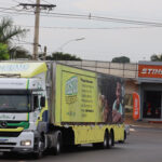 Carreta missionária une ação social e evangelização pelo Brasil