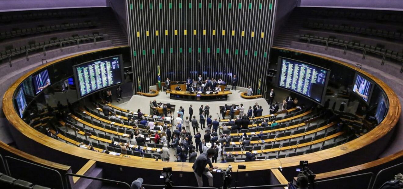 Congresso analisa vetos sobre doações a estados e municípios durante período eleitoral