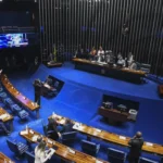 Senadores apresentam PEC alternativa à da Câmara sobre escala 6 x 1