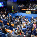 Oposição articula retardar avanço da PEC da escala 6x1 no Senado