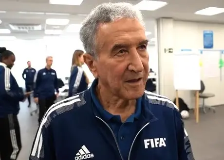 Histórico na Seleção e Carreira