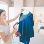 Descubra o que você pode acrescentar na água do vaporizador para deixar as roupas sempre cheirosas