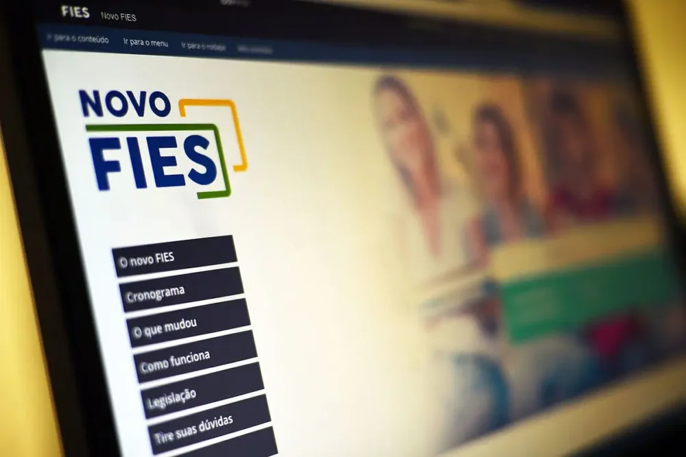 Inscrições para edição do segundo semestre do Fies 2026 terminam hoje (17)