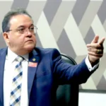 Roberto Rocha diz que está filiado ao PRTB e critica o Novo nas redes sociais