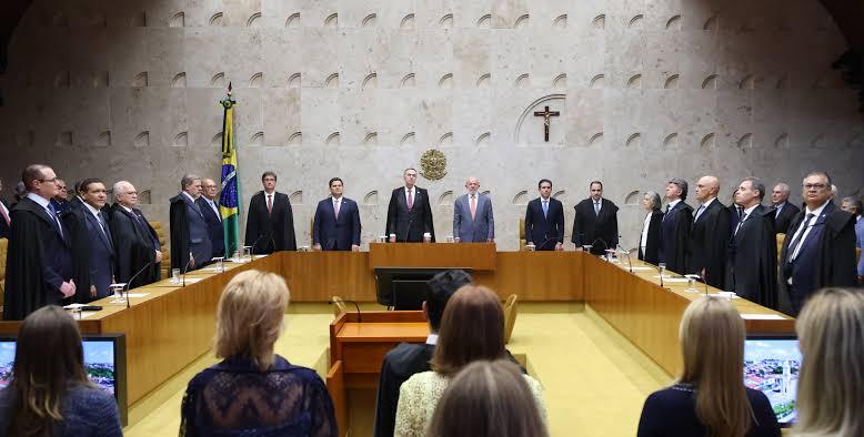 Tribunais descumprem limite a penduricalhos e salários passam de R$1 milhão