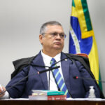 Flávio Dino manda Polícia Federal investigar “emendas Pix”