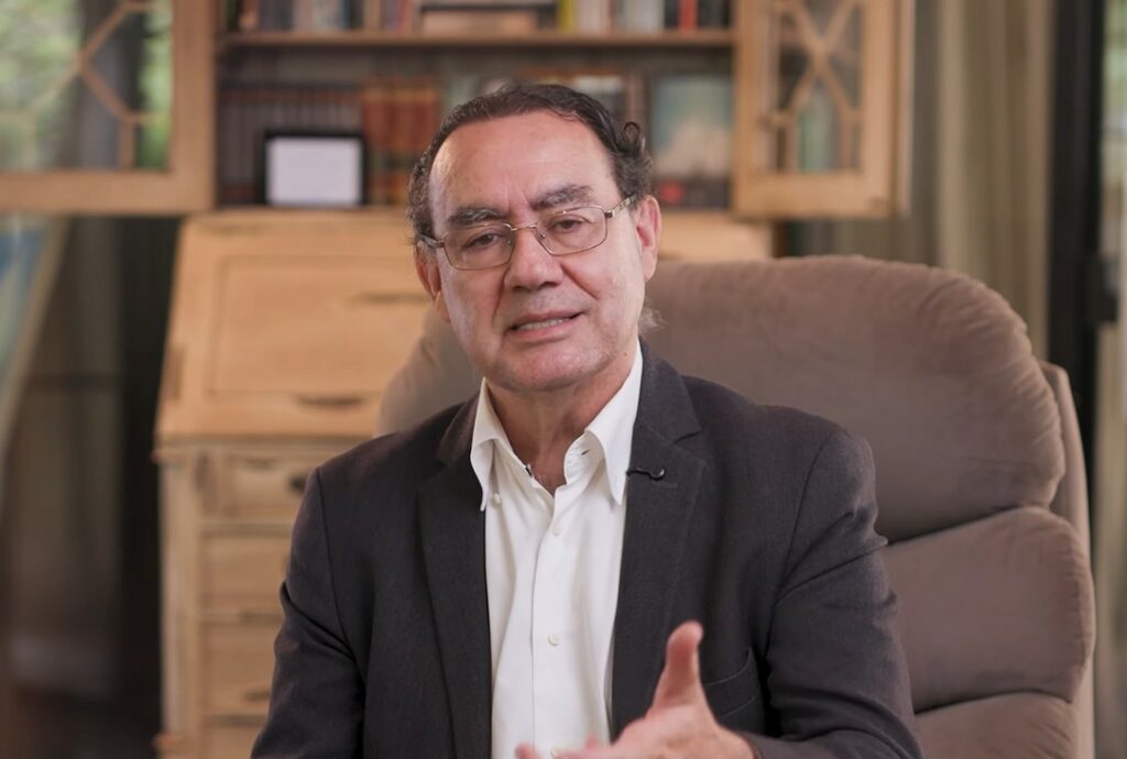 Augusto Cury foi candidato mais buscado no Google em debate