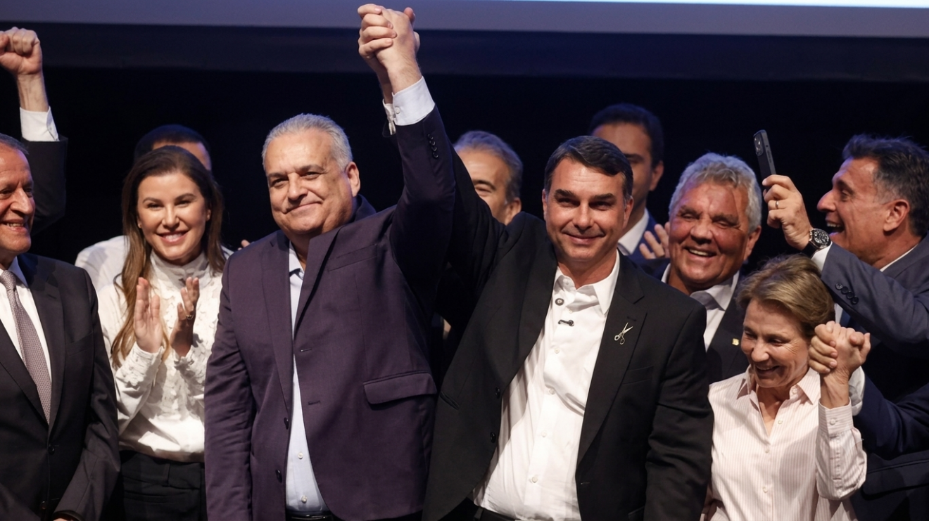 PL escolhe Alfredo Gaspar como candidato a vice de Flávio Bolsonaro