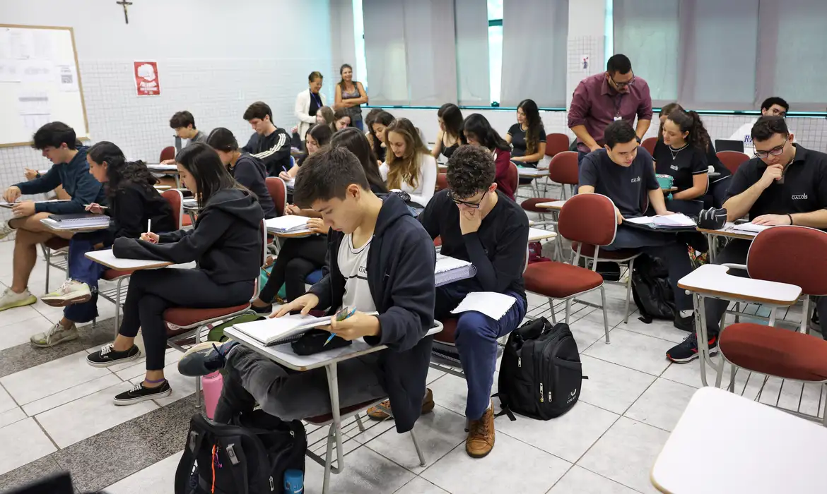 Convocação da lista de espera do Fies no 2º semestre termina na quinta-feira (24)