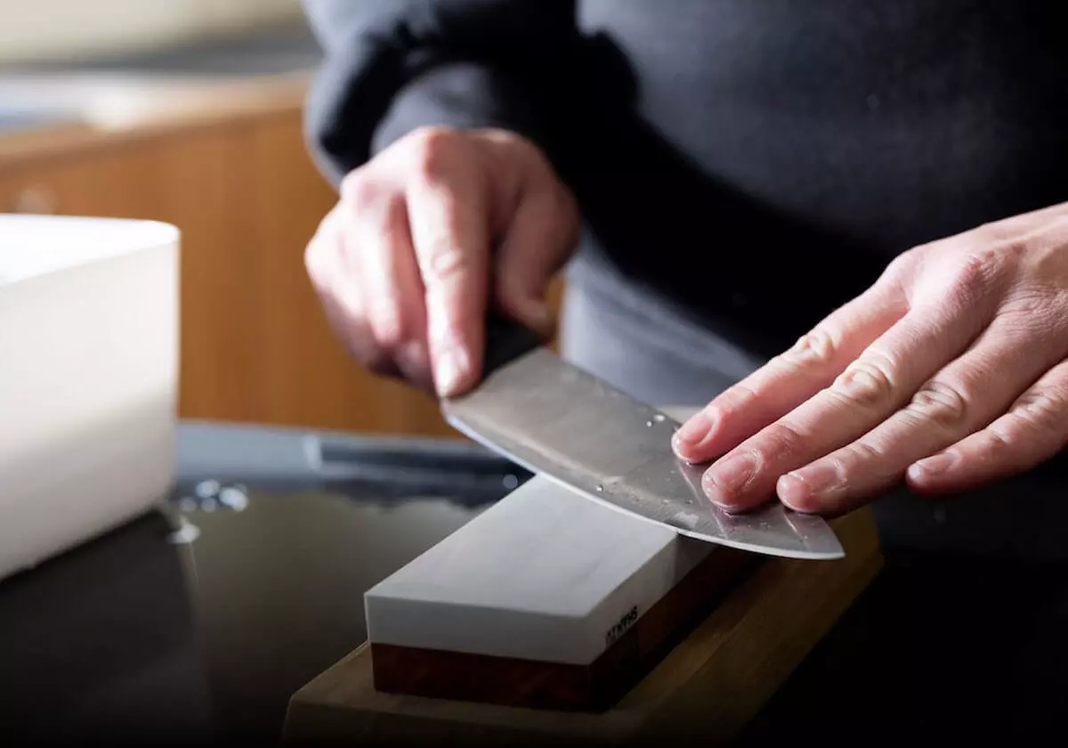 Dicas para afiar facas em casa de forma prática