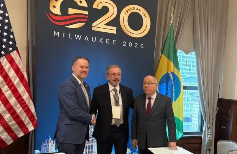 Brasil busca negociar tarifas com os EUA em reunião do G20 nesta quarta-feira (30)