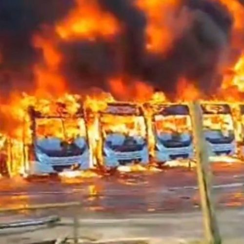 Prejuízo provocado por incêndio em garagem de ônibus em BH pode ultrapassar R$ 16 milhões