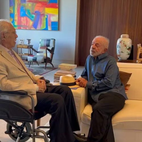 Lula classifica visita a Sarney como “dever de gratidão”