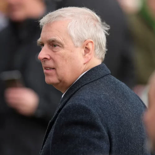 Caso Epstein: ex-príncipe Andrew é preso no dia do aniversário de 66 anos