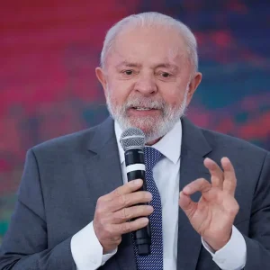Governo Lula é desaprovado por 53% dos brasileiros, diz Gerp