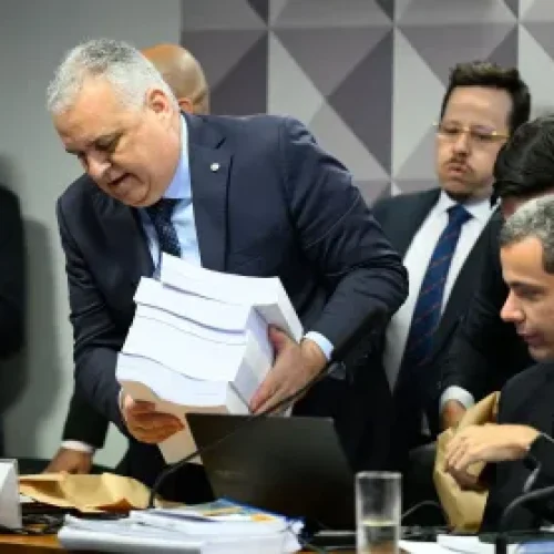 Lulinha, Vorcaro, Careca: relator da CPMI pede indiciamento de 218 pessoas