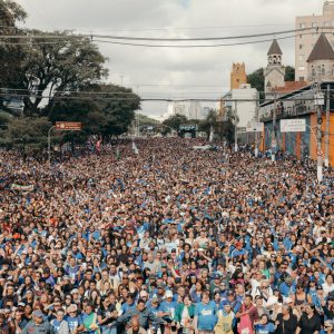 Marcha para Jesus reúne milhões de pessoas em SP