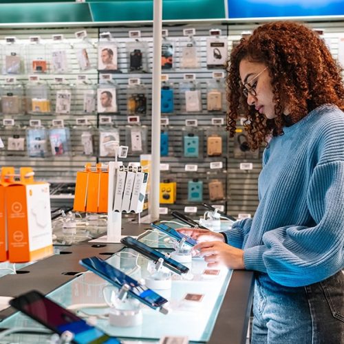 Governo Federal eleva imposto para até 25% sobre eletrônicos e celulares