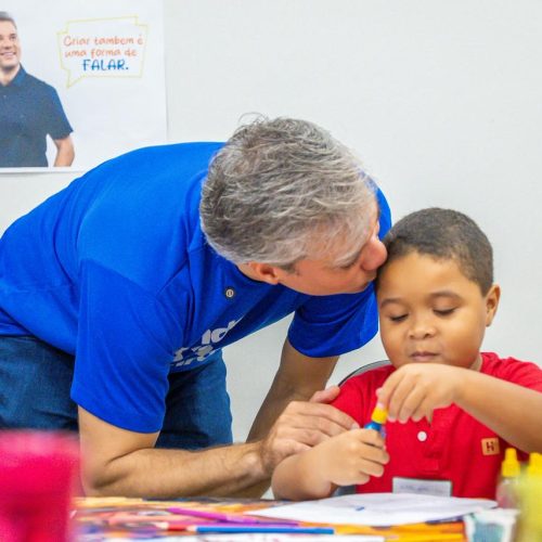 Neto Evangelista lidera mutirão de diagnóstico do autismo e leva acolhimento a famílias após longa espera