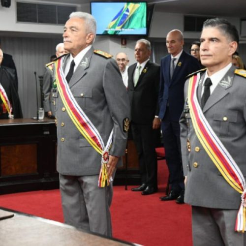 STM dá posse a novos ministros que vão julgar Bolsonaro