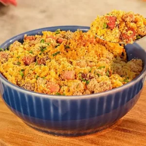 Farofa de milho crocante