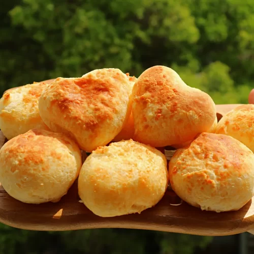 Pãozinho de tapioca feito no liquidificador