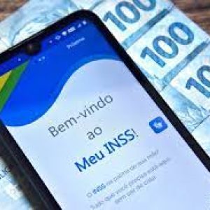 INSS inicia pagamento de antecipação do 13º salário